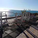 Appartamento Noks First Line Seaview