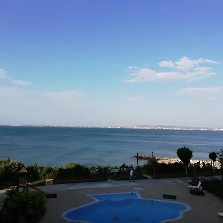 شقة Noks First Line Seaview سفيتي فلاس